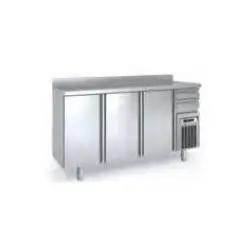 Bajo Mostrador 3 Puertas y 2 Cajones FMR-200 (Refrigeración) Coreco
