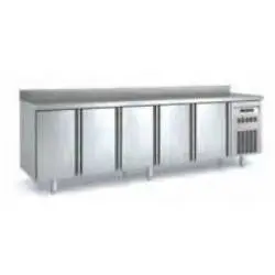 Bajo Mostrador 5 Puertas MRG-300 (Refrigeración) Coreco