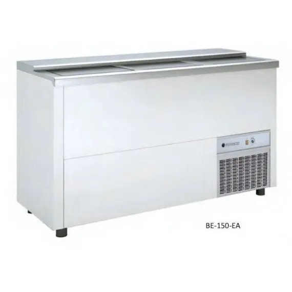 Enfriador de Botellas de 3 Puertas BE-150-EA Coreco