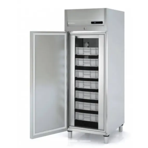 Armario Refrigeración para Pescado de 1 Puerta (Bandejas 60x40) AP-750. Coreco