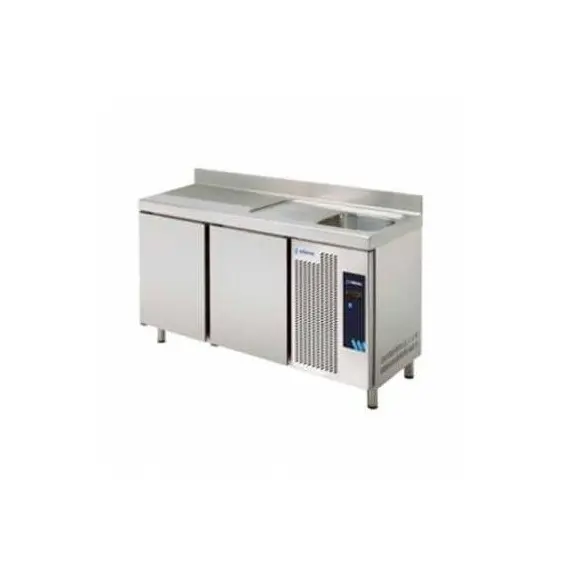 Mesa refrigerada 2 puertas con fregadero 150 cm